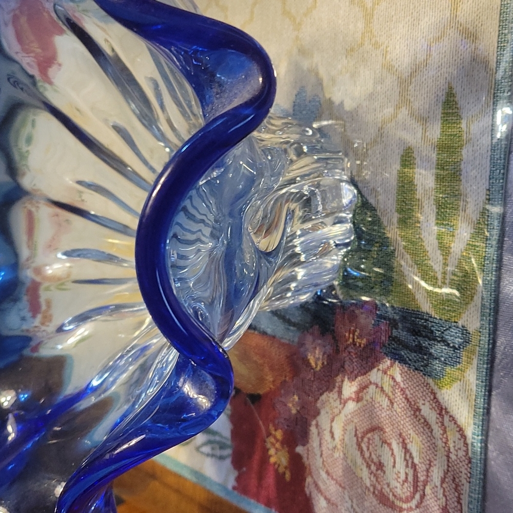 Beautiful Crystal - Picture 3 of 3